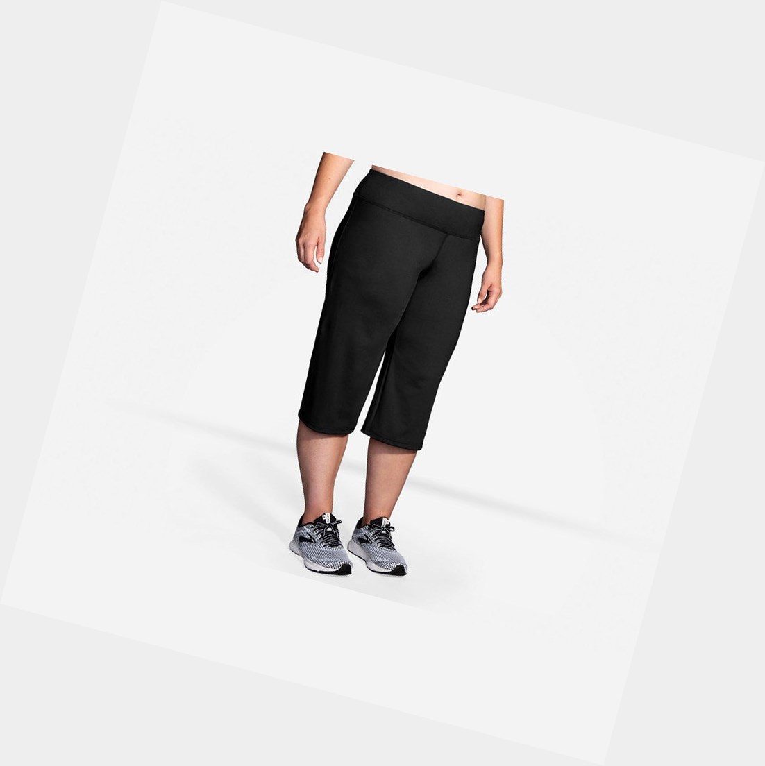 Women's Brooks Venture Capri Bottoms Black | 3906ZCATW